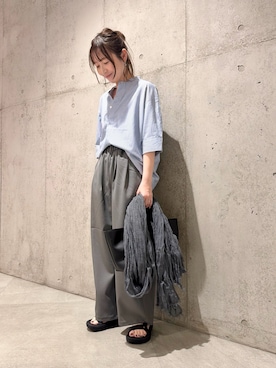 「FORK&SPOON（フォークアンドスプーン）のアイテム（トップス）」を使った、香織さん（レディース・154cm）の春コーディネート