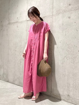 「URBAN RESEARCH Sonny Label（アーバンリサーチサニーレーベル）のアイテム（ワンピース/ドレス）」を使った、香織さん（レディース・154cm）の夏コーディネート