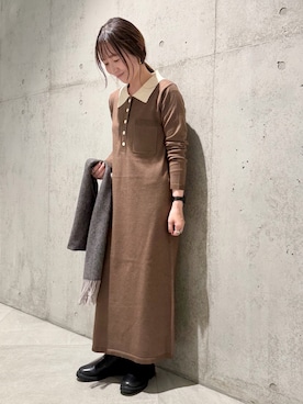 「アイテム（マフラー）」を使った、香織さん（レディース・154cm）の秋コーディネート