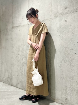 「URBAN RESEARCH（アーバンリサーチ）のアイテム（ワンピース）」を使った、香織さん（レディース・154cm）の夏コーディネート