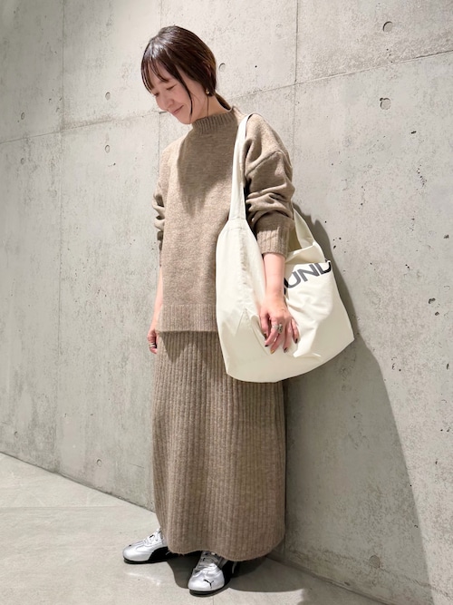 セール】『WEB限定』モックネックニット×スカートセットアップ