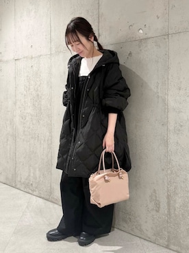 「寒い」｜「アイテム（サロペット/オーバーオール）」を使った、香織さん（レディース・154cm）の冬コーディネート