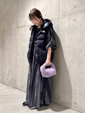 「アイテム（その他アウター、ブラック系）」を使った、香織さん（レディース・154cm）の秋コーディネート