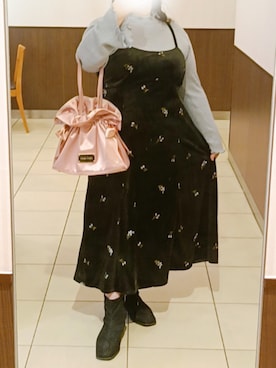 「アイテム（ワンピース/ドレス）」を使った、きゅるᵕ̈໒꒱·̩͙🔰さん（レディース・155cm）の秋コーディネート