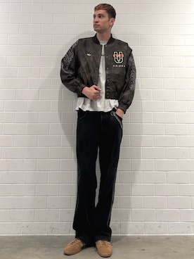 「アイテム（シューズ）」を使った、JNさん（メンズ・195cm）の秋コーディネート