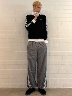 「adidas（アディダス）のサンバ OG / SAMBA OG / アディダスオリジナルス adidas Originals（スニーカー、ブラック系）」を使った、JNさん（メンズ・195cm）の春コーディネート