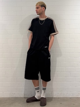 「adidas（アディダス）のSKATEBOARDING RINGER TEE / アディダスオリジナルス adidas Originals（Tシャツ/カットソー、ブラック系）」を使った、JNさん（メンズ・195cm）の夏コーディネート