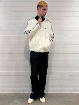 「アイテム（シューズ）」を使った、JNさん（メンズ・195cm）の秋コーディネート