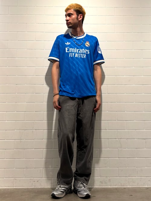 adidasアディカラー ルーズ トラックパンツ デニム ストーン