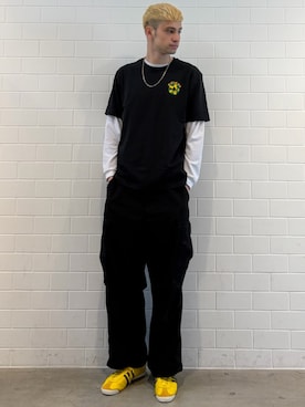 「adidas（アディダス）のアーカイブ サッカー グラフィックTシャツ / アディダスオリジナルス adidas Originals（Tシャツ/カットソー、ブラック系）」を使った、JNさん（メンズ・195cm）の春コーディネート