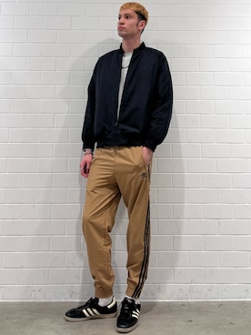 「アイテム（ブルゾン）」を使った、JNさん（メンズ・195cm）の秋コーディネート