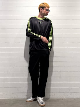 「アイテム（スウェットパンツ）」を使った、JNさん（メンズ・195cm）の秋コーディネート