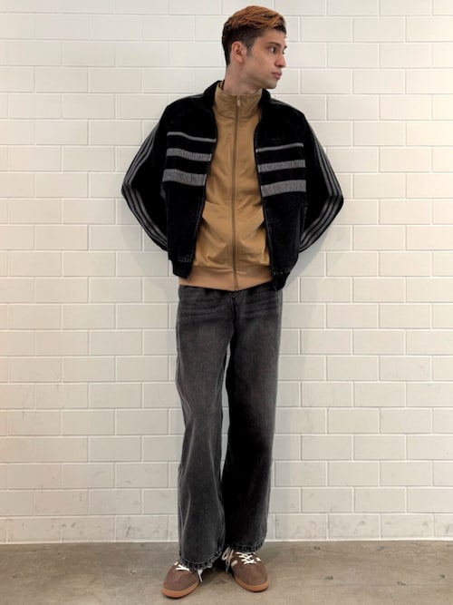 adidas アディカラー ファースト ブラックデニム トラックトップ