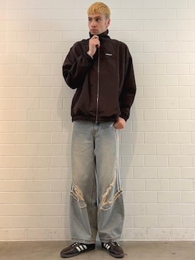 「adidas（アディダス）のTG ワイド DNM PTS パンツ / アディダスオリジナルス adidas Originals（デニムパンツ、ブルー系）」を使った、JNさん（メンズ・195cm）の春コーディネート