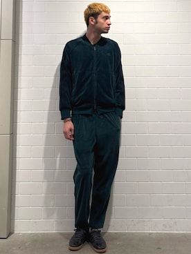 「アイテム（シューズ）」を使った、JNさん（メンズ・195cm）の秋コーディネート