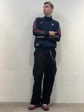 「アイテム（シューズ）」を使った、JNさん（メンズ・195cm）の秋コーディネート