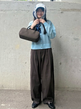 「アイテム（キャップ）」を使った、ユウカさん（レディース・158cm）の秋コーディネート