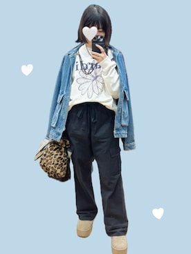 「アイテム（カーゴパンツ）」を使った、lovejoymikkoさん（レディース・159cm）の秋コーディネート