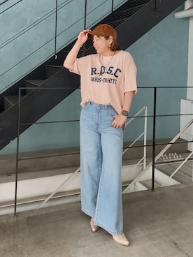 「RIVE DROITE（リヴドロワ）の【Yossshiiii企画/即完売につき再販売/新色追加】R.D.S.CロゴTe（Tシャツ/カットソー、ピンク系）」を使った、yosshiiiiiiさん（レディース・165cm）の春コーディネート