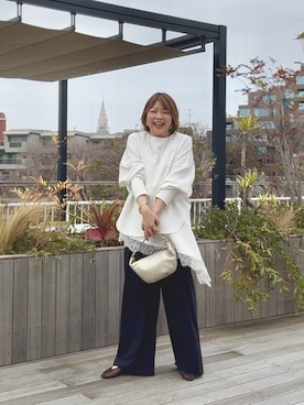 「RIVE DROITE（リヴドロワ）のダンボールポンチョプルオーバー（Tシャツ/カットソー、ホワイト系）」を使った、yosshiiiiiiさん（レディース・165cm）の春コーディネート