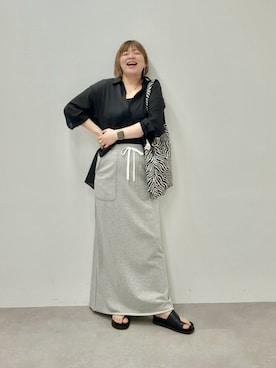 「RIVE DROITE（リヴドロワ）のアイテム（バッグ）」を使った、yosshiiiiiiさん（レディース・165cm）の春コーディネート