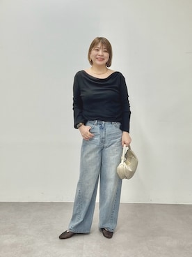 「RIVE DROITE（リヴドロワ）の予約【A・MONN(アモン)】addフロントナローデニム（デニムパンツ、ブルー系）」を使った、yosshiiiiiiさん（レディース・165cm）の春コーディネート