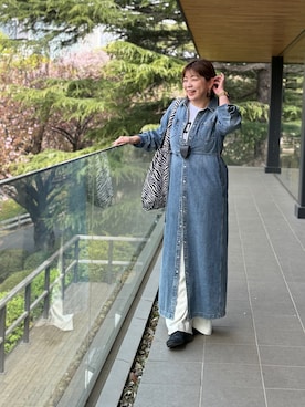 「RIVE DROITE（リヴドロワ）のアイテム（バッグ）」を使った、yosshiiiiiiさん（レディース・165cm）の春コーディネート