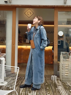 「RIVE DROITE（リヴドロワ）の【Yossshiiii企画】【A・MONN(アモン)】デニムシャツマルチワンピース（ワンピース、ブルー系）」を使った、yosshiiiiiiさん（レディース・165cm）の春コーディネート