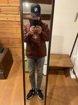 「アイテム（ナイロンジャケット、ブラウン系）」を使った、としさん（メンズ・167cm）の冬コーディネート