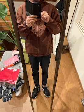 「アイテム（ナイロンジャケット、ブラウン系）」を使った、としさん（メンズ・167cm）の冬コーディネート