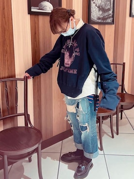 MAISON MARGIELA アップサイドダウンロゴ フーデッド Sweatshirt Upside Down Logo Hoodie - Off White/Black Embroidery – Feature