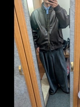 「アイテム（スラックス）」を使った、wajgさん（メンズ・175cm・40代）の冬コーディネート