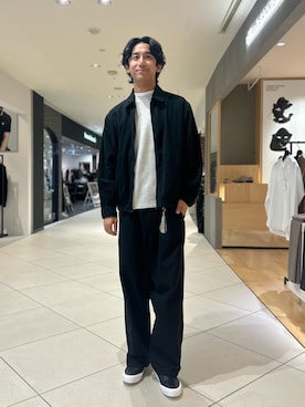 「アイテム（チノパンツ）」を使った、Makotoさん（メンズ・180cm）の秋コーディネート