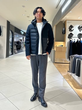 「アイテム（ダウンジャケット/コート）」を使った、Makotoさん（メンズ・180cm）の秋コーディネート