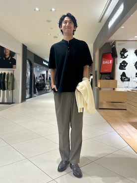 「アイテム（ローファー）」を使った、Makotoさん（メンズ・180cm）の夏コーディネート