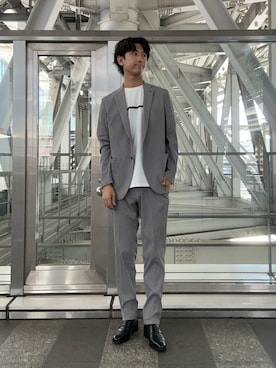 「アイテム（スラックス）」を使った、Makotoさん（メンズ・180cm）の夏コーディネート