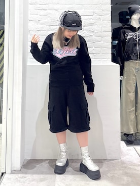 「アイテム（スウェットパンツ）」を使った、かのんさん（レディース・155cm）の秋コーディネート