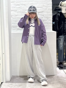 「アイテム（スウェットパンツ）」を使った、かのんさん（レディース・155cm）の秋コーディネート