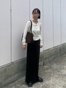 「アイテム（ボストンバッグ）」を使った、misakiさん（レディース・160cm）の秋コーディネート
