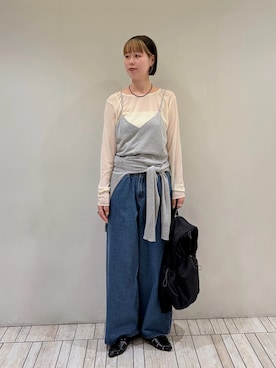 「KBF（ケイビーエフ）のアイテム（カーディガン/ボレロ）」を使った、misakiさん（レディース・160cm）の秋コーディネート