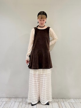 「KBF（ケイビーエフ）の2WAYローフレアミニワンピース（ワンピース、ブラウン系）」を使った、misakiさん（レディース・160cm）の秋コーディネート