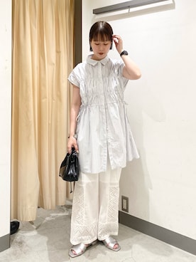 「KBF（ケイビーエフ）のスリーブレスシャーリングミニワンピース（ワンピース、ホワイト系）」を使った、misakiさん（レディース・160cm）の夏コーディネート