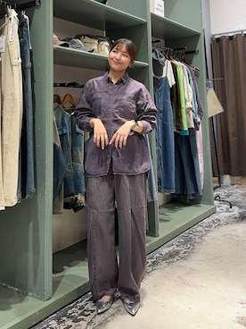 「niko and...（ニコアンド）の3Dドロップデニムパンツ [NKJ 2026AW]（デニムパンツ、パープル系）」を使った、oka0025さん（レディース）の秋コーディネート