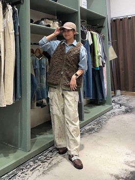 「niko and...（ニコアンド）のアイテム（シャツ/ブラウス）」を使った、oka0025さん（レディース・161cm）の秋コーディネート