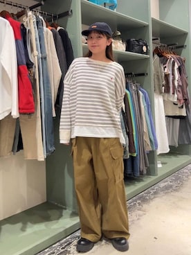 「UNIVERSAL OVERALL（ユニバーサルオーバーオール）のアイテム」を使った、oka0025さん（レディース・161cm）の秋コーディネート