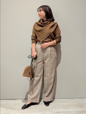 「アイテム（バングル/リストバンド）」を使った、HATTORIさん（レディース・155cm）の秋コーディネート