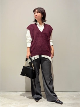 「アイテム（ベスト、レッド系）」を使った、HATTORIさん（レディース・155cm）の秋コーディネート