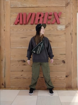 「ミッキー」｜「アイテム（カーゴパンツ）」を使った、あいさん（レディース・161cm）の秋コーディネート