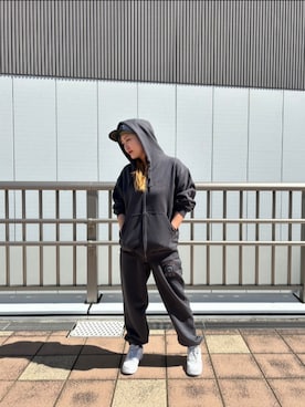 「秋先取りコーデ」｜「アイテム（スウェットパンツ）」を使った、あいさん（レディース・161cm）の秋コーディネート