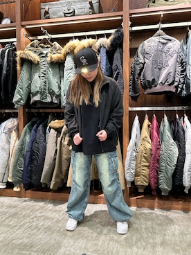 「AVIREX海老名」｜「アイテム（ジャケット/アウター）」を使った、あいさん（レディース・161cm）の冬コーディネート